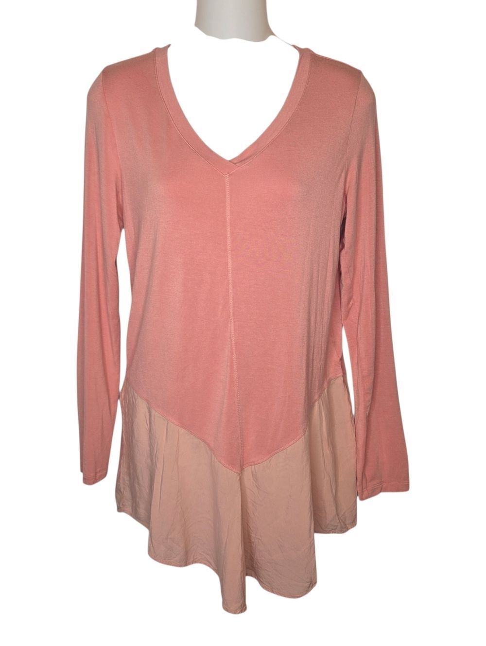 LOGO Lori Goldstein Peach V-Neck Mixed-Media Tunic Top, Small, Sharkbite Hem, LS